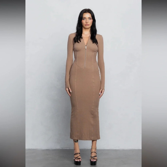 NWT No Vacancy Ribbed Zip Up Long T-Shirt Dress w/ Hoodie, Mocha - Picture 1 of 5